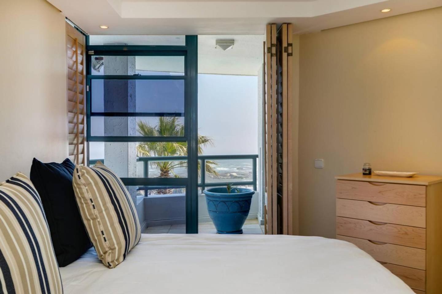 17 On Nautica Apartment Cape Town Exterior foto
