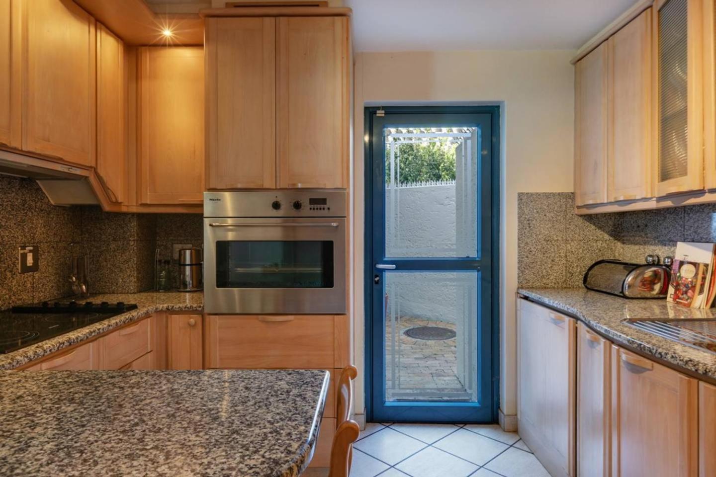 17 On Nautica Apartment Cape Town Exterior foto